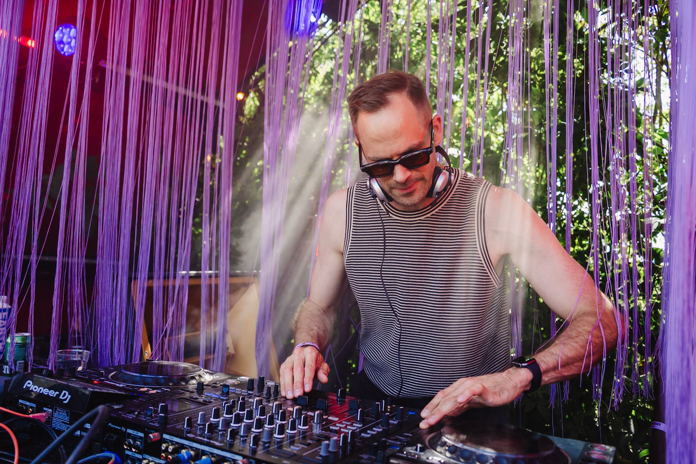 Absoluut DJing outdoors