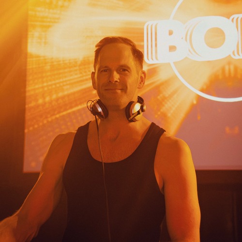 Absoluut Showcase mix cover