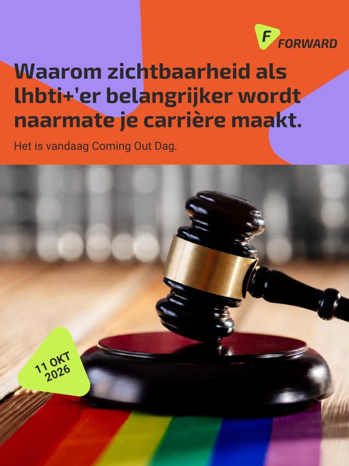 Post di FORWARD: perché la visibilità come persona LGBTQ+ conta di più man mano che fai carriera